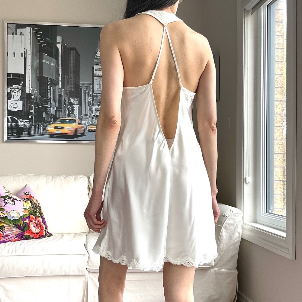 NWT La Senza flowy lace detail short chemise - Picture 6 of 16